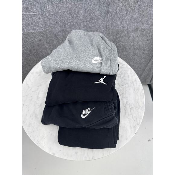 Nike Jordan Kids Large Bundle Hoodie Sweater Sweatpants 11 ITEMS Back to School - Picture 4 of 4